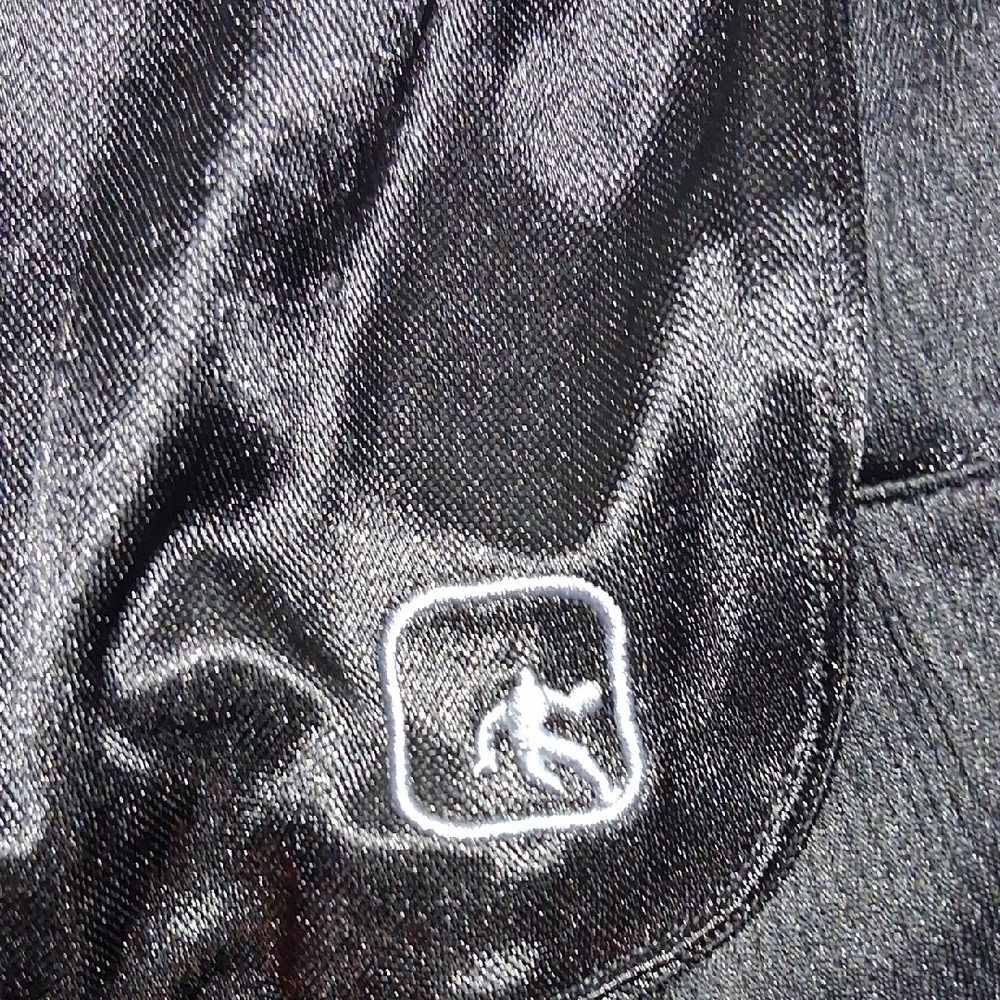 AND1 boys Black Athletic Shorts - Picture 6 of 8